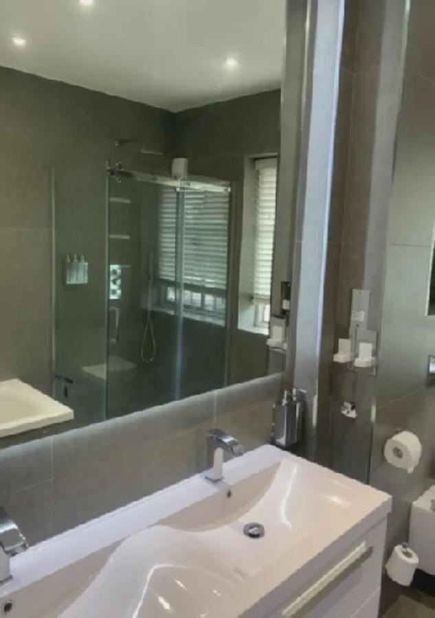 Wandsworth, South London Deluxe King Room 1 Exterior foto